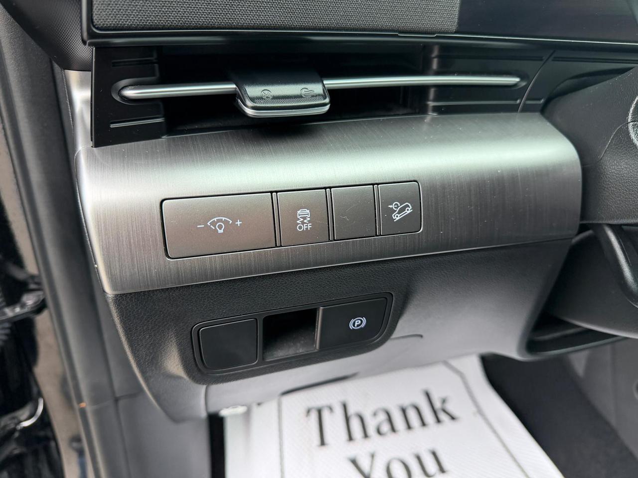 2025 Hyundai KONA SEL Photo