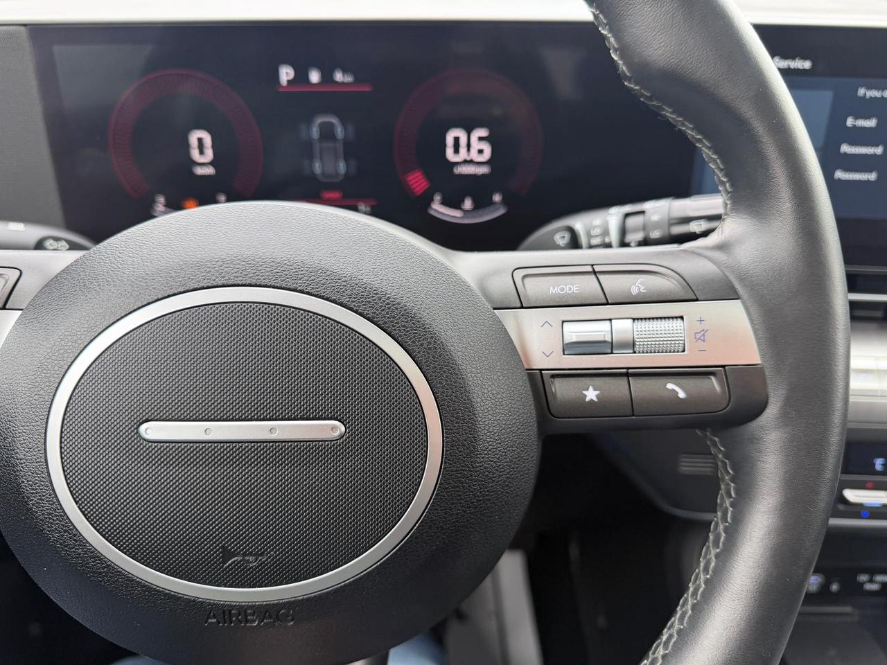 2025 Hyundai KONA SEL Photo