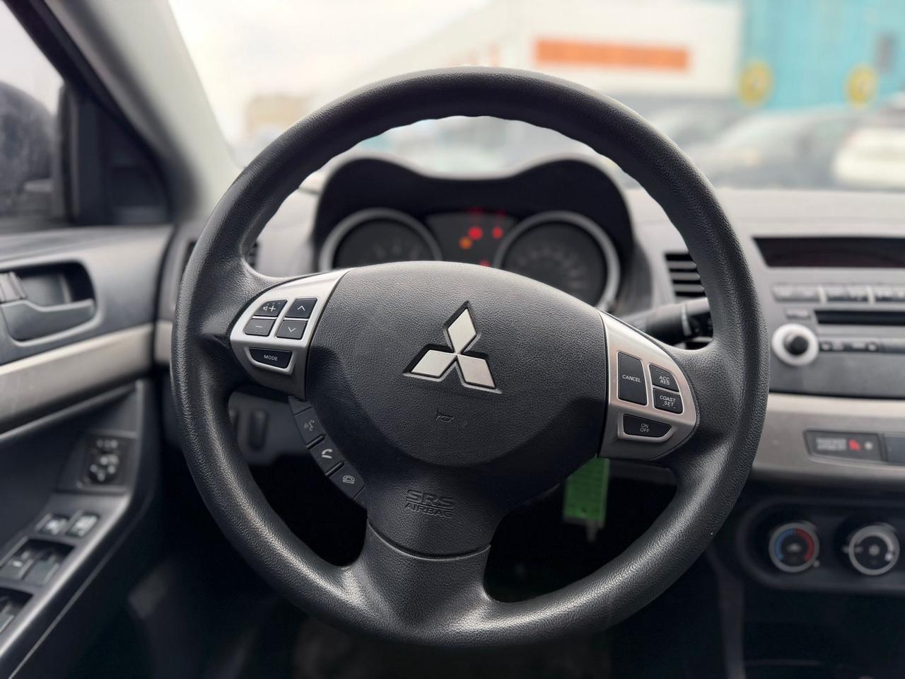 2012 Mitsubishi Lancer ES Photo