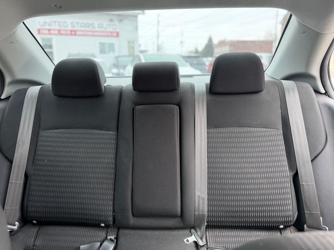 2012 Mitsubishi Lancer ES Photo