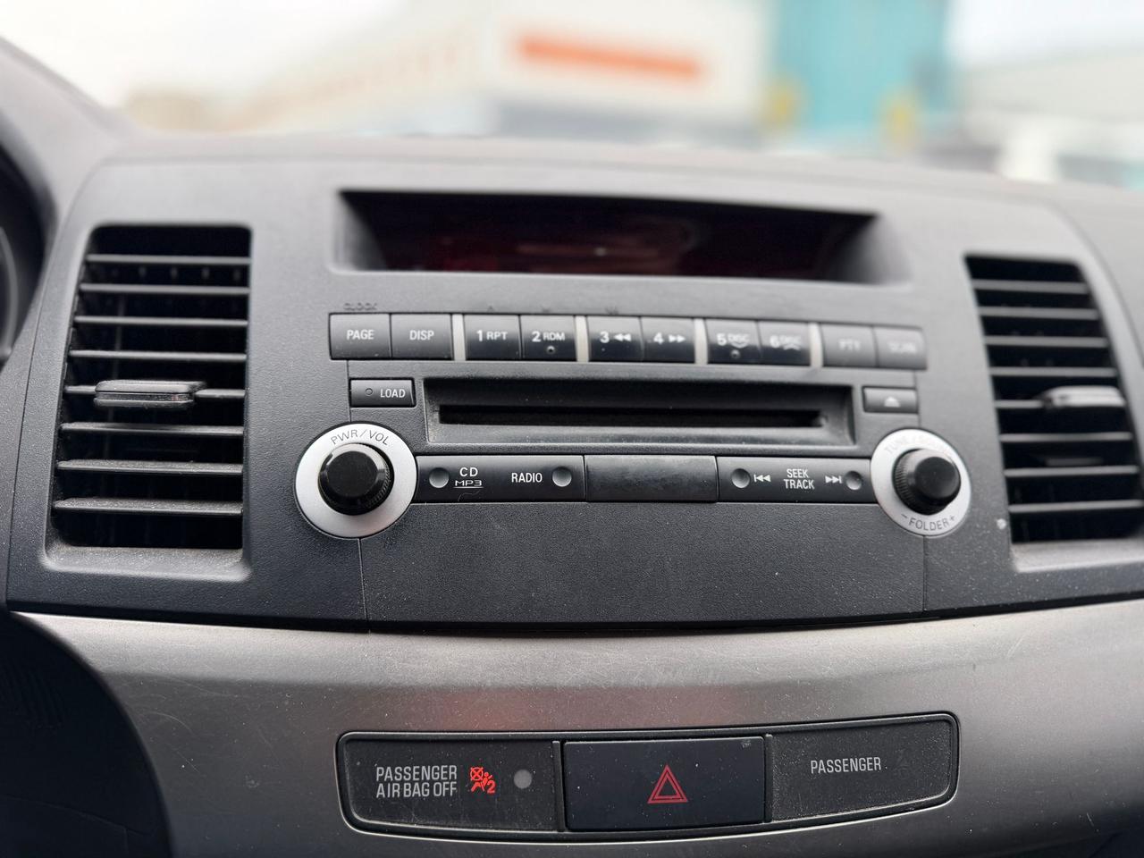 2012 Mitsubishi Lancer ES Photo