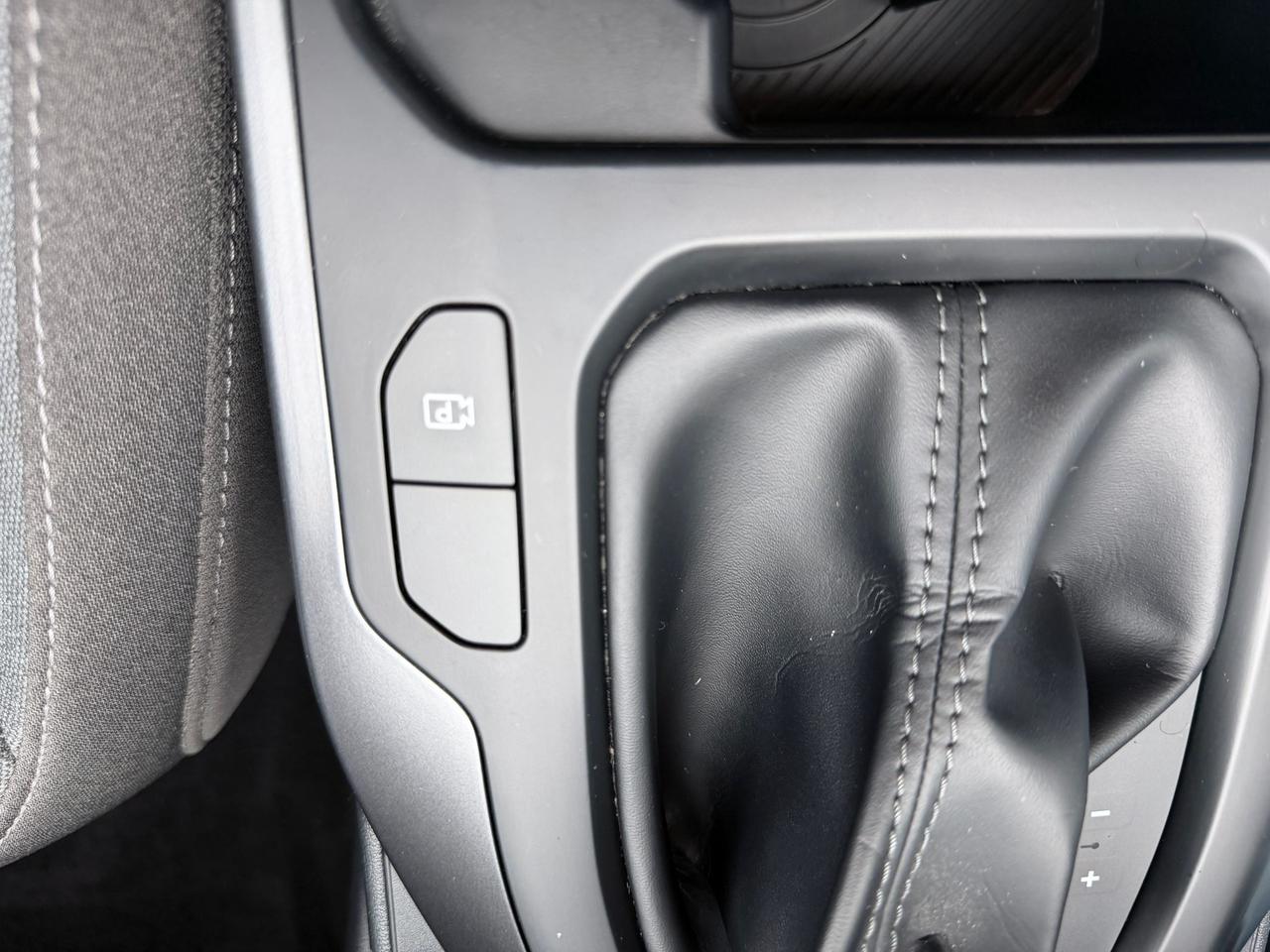 2025 Kia K4 LXS Photo