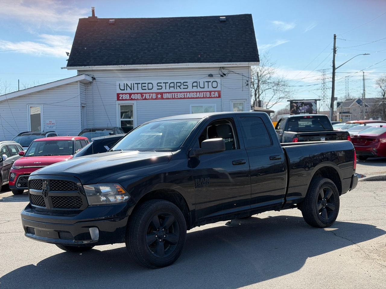 2021 RAM 1500 Classic WARLOCK Photo
