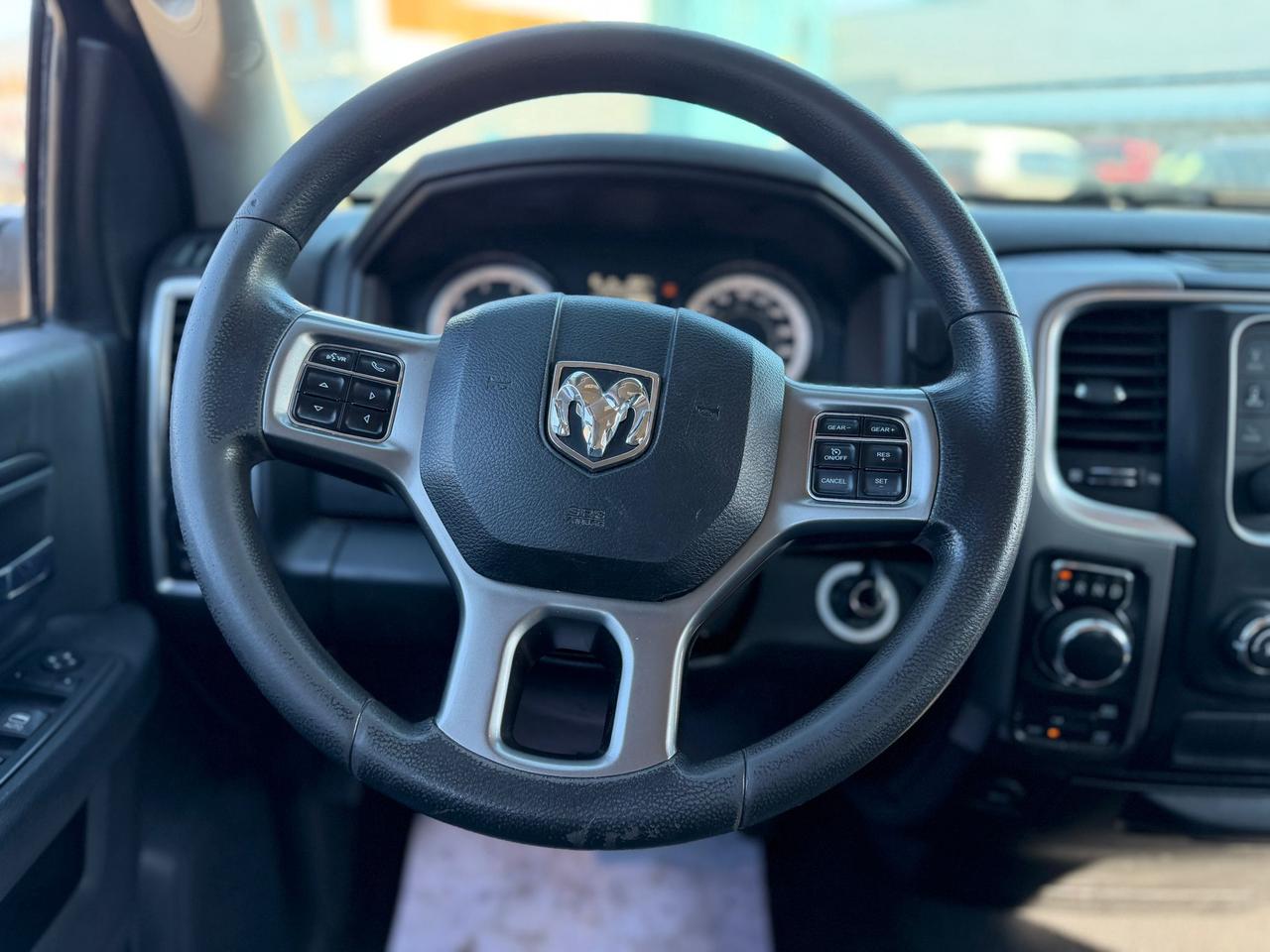 2021 RAM 1500 Classic WARLOCK Photo