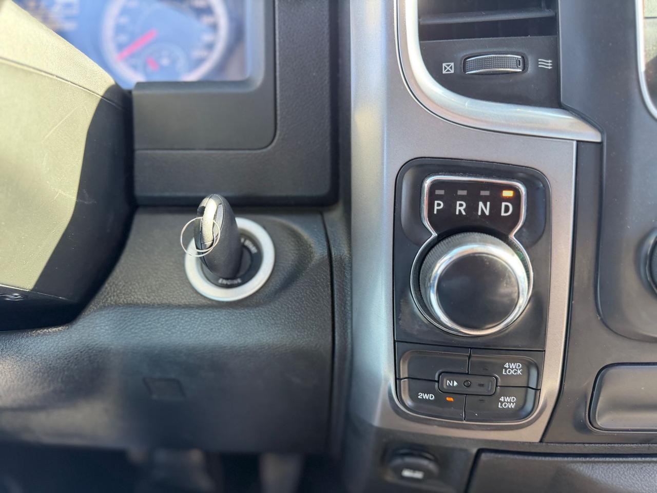 2021 RAM 1500 Classic WARLOCK Photo