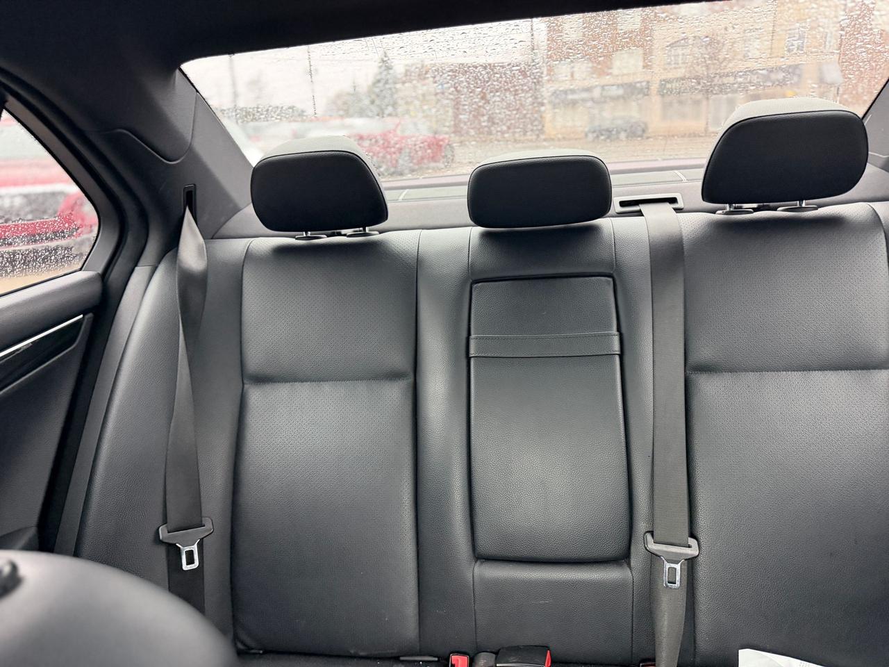 2012 Mercedes-Benz C-Class C250 Sport Photo