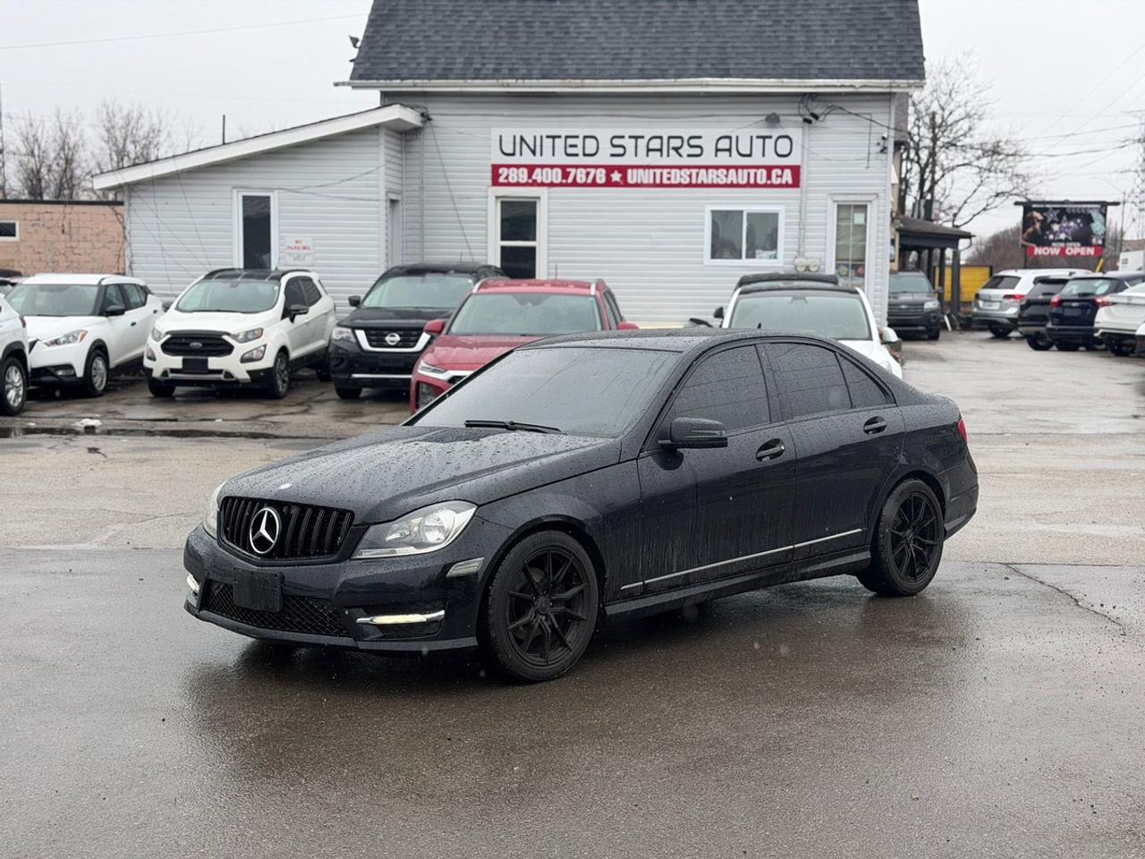 2012 Mercedes-Benz C-Class C250 Sport Photo0