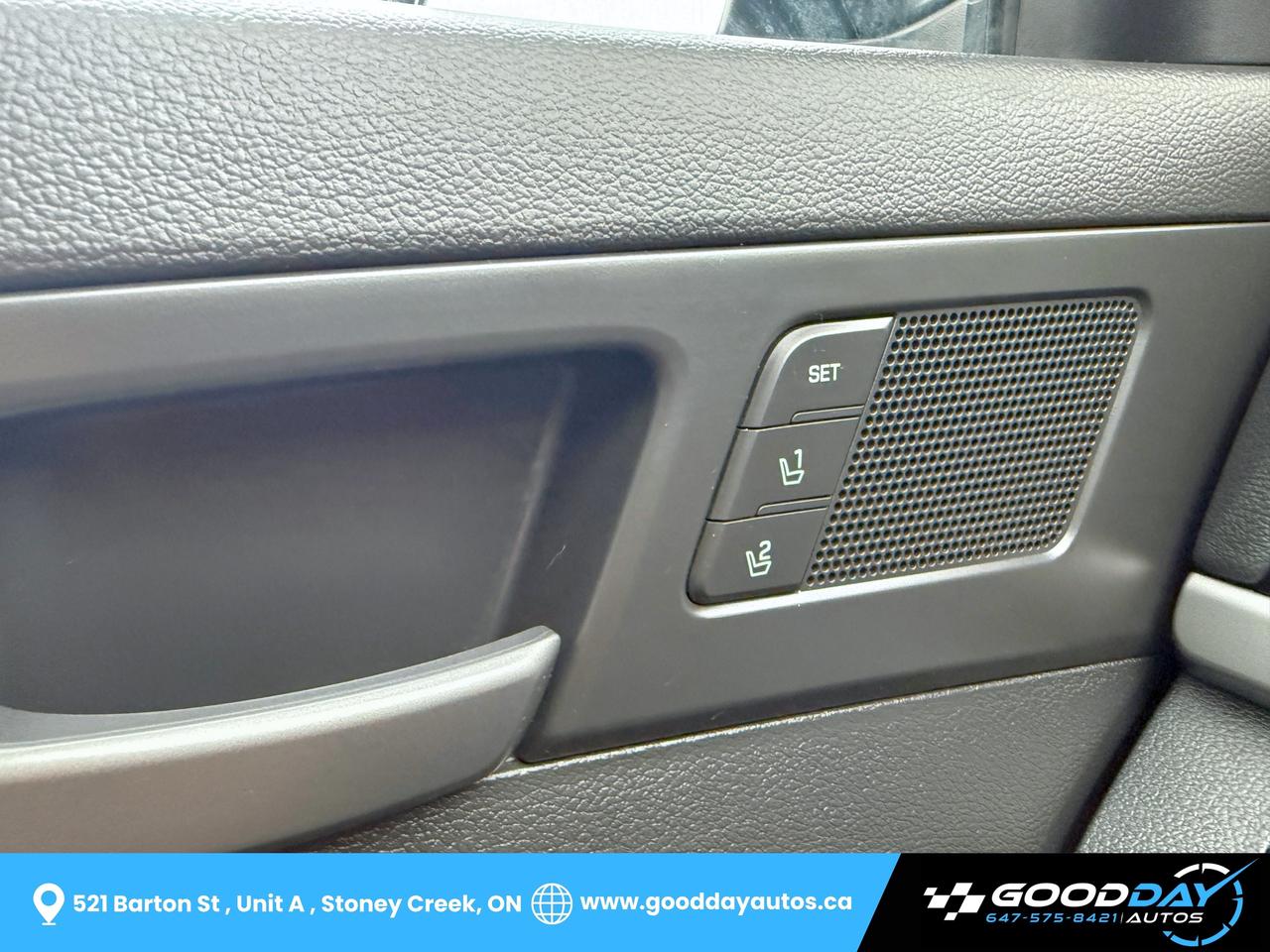 2017 Hyundai Elantra Limited Ultimate DEALER SERVICED 2 SETS OF WHEELS Photo