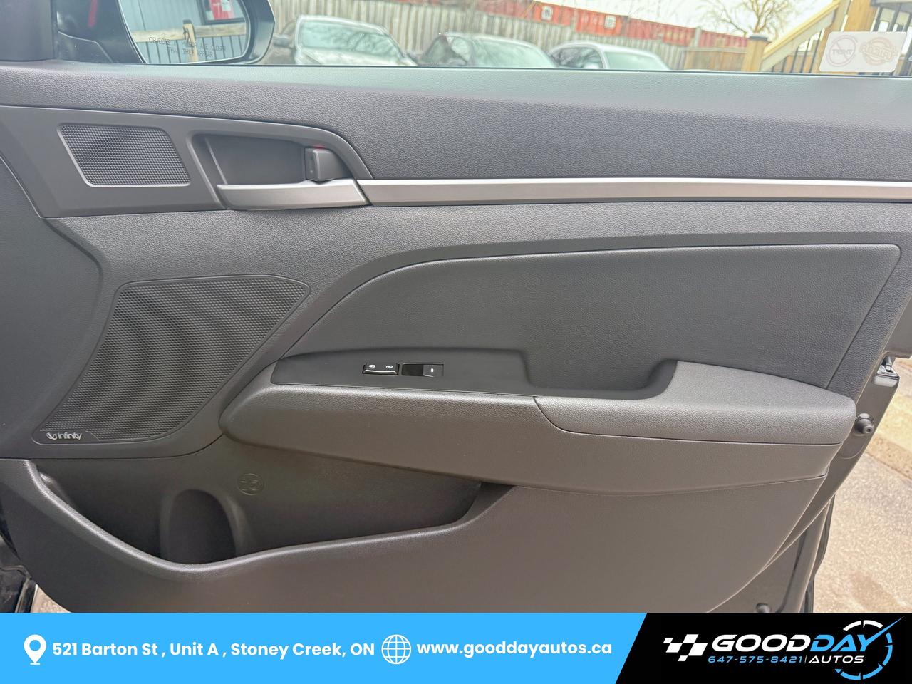 2017 Hyundai Elantra Limited Ultimate DEALER SERVICED 2 SETS OF WHEELS Photo