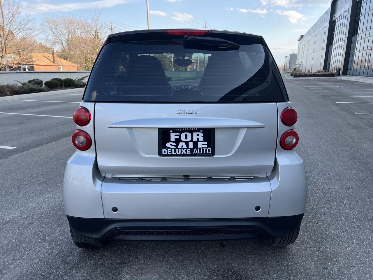 2015 Smart fortwo Pure Photo4