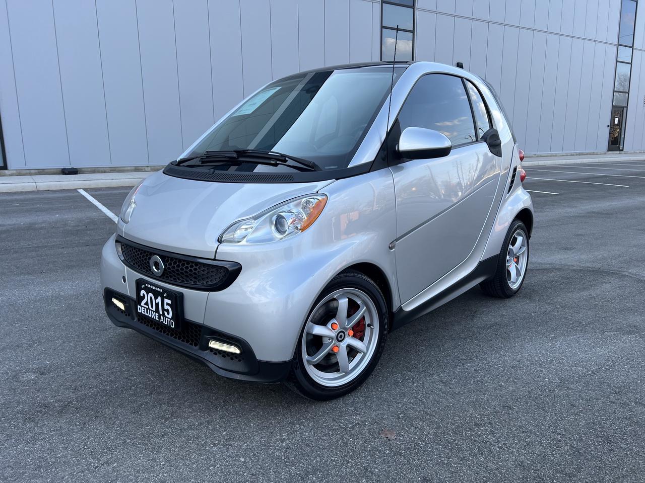2015 Smart fortwo Pure Photo