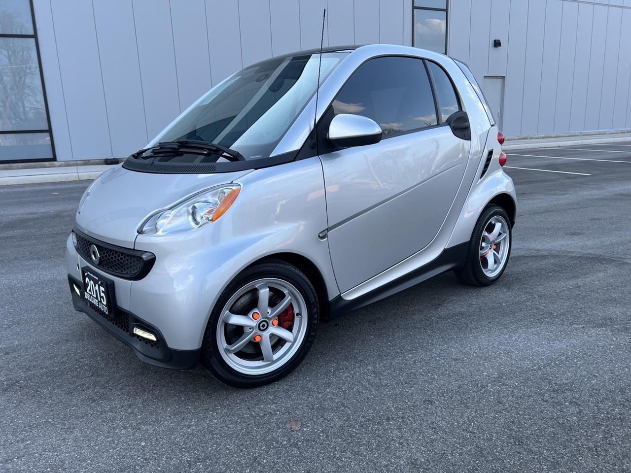 2015 Smart fortwo Pure Photo5