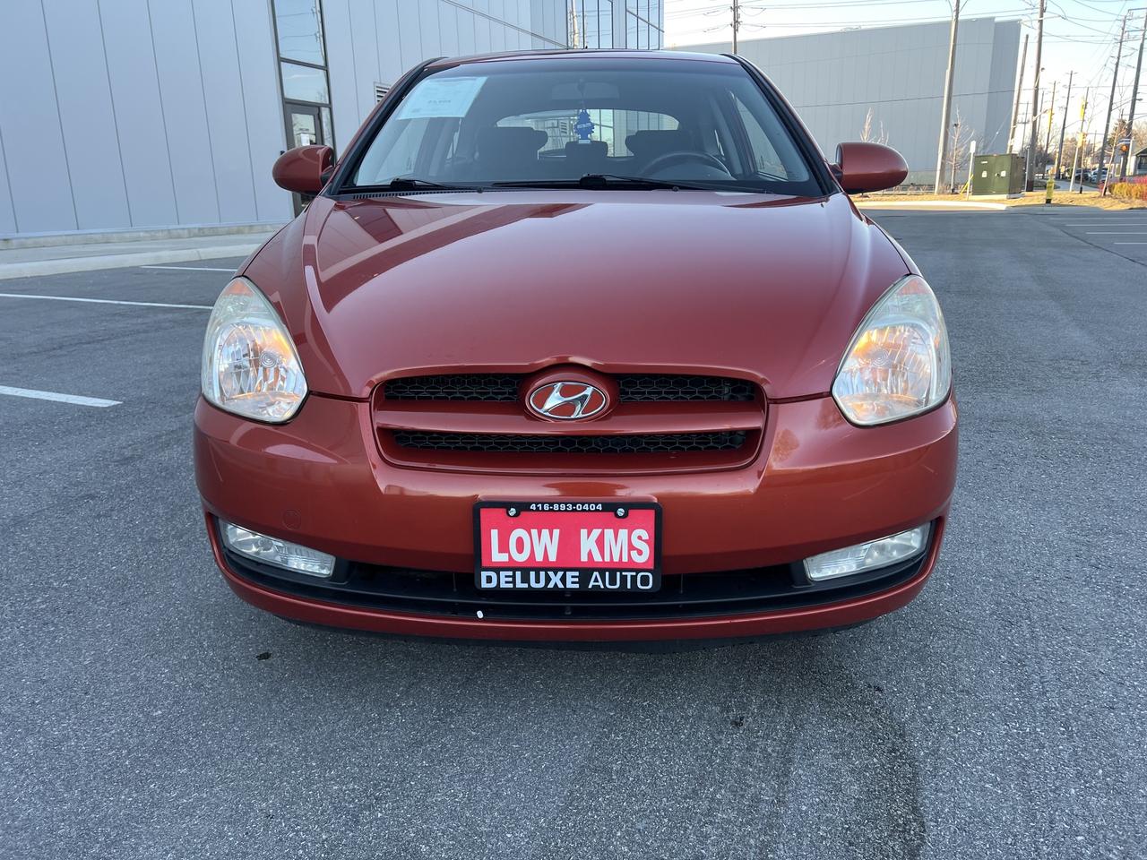2007 Hyundai Accent SE Photo