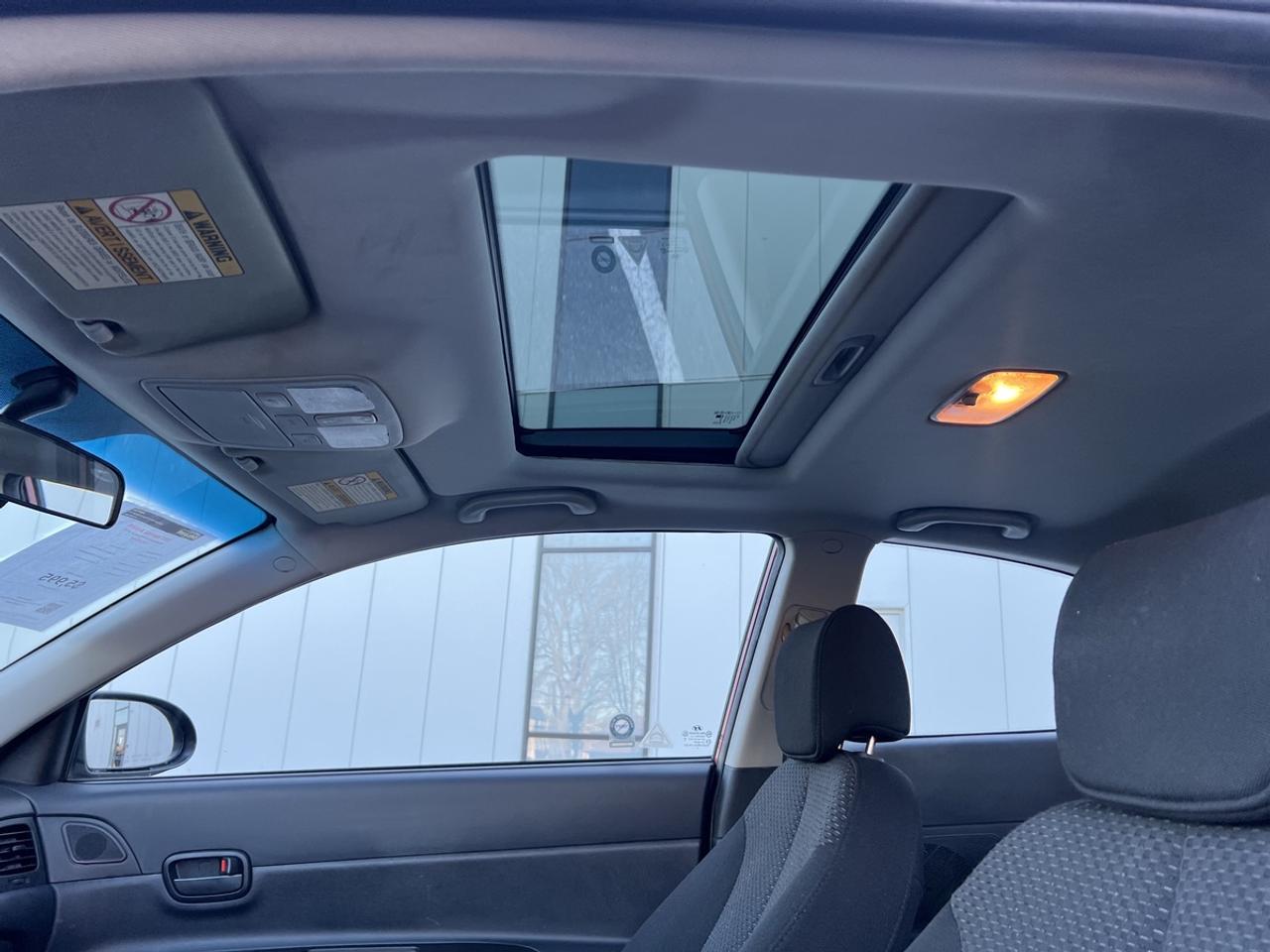 2007 Hyundai Accent SE Photo