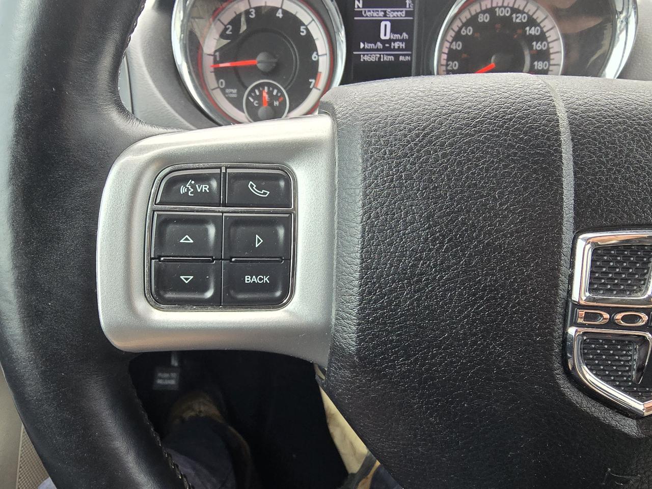 2016 Dodge Grand Caravan Crew Photo