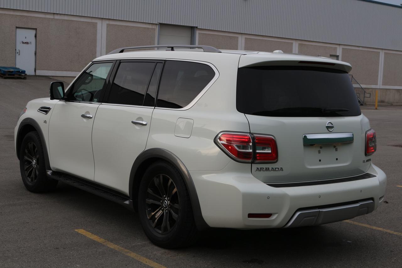 2017 Nissan Armada Platinum Photo4