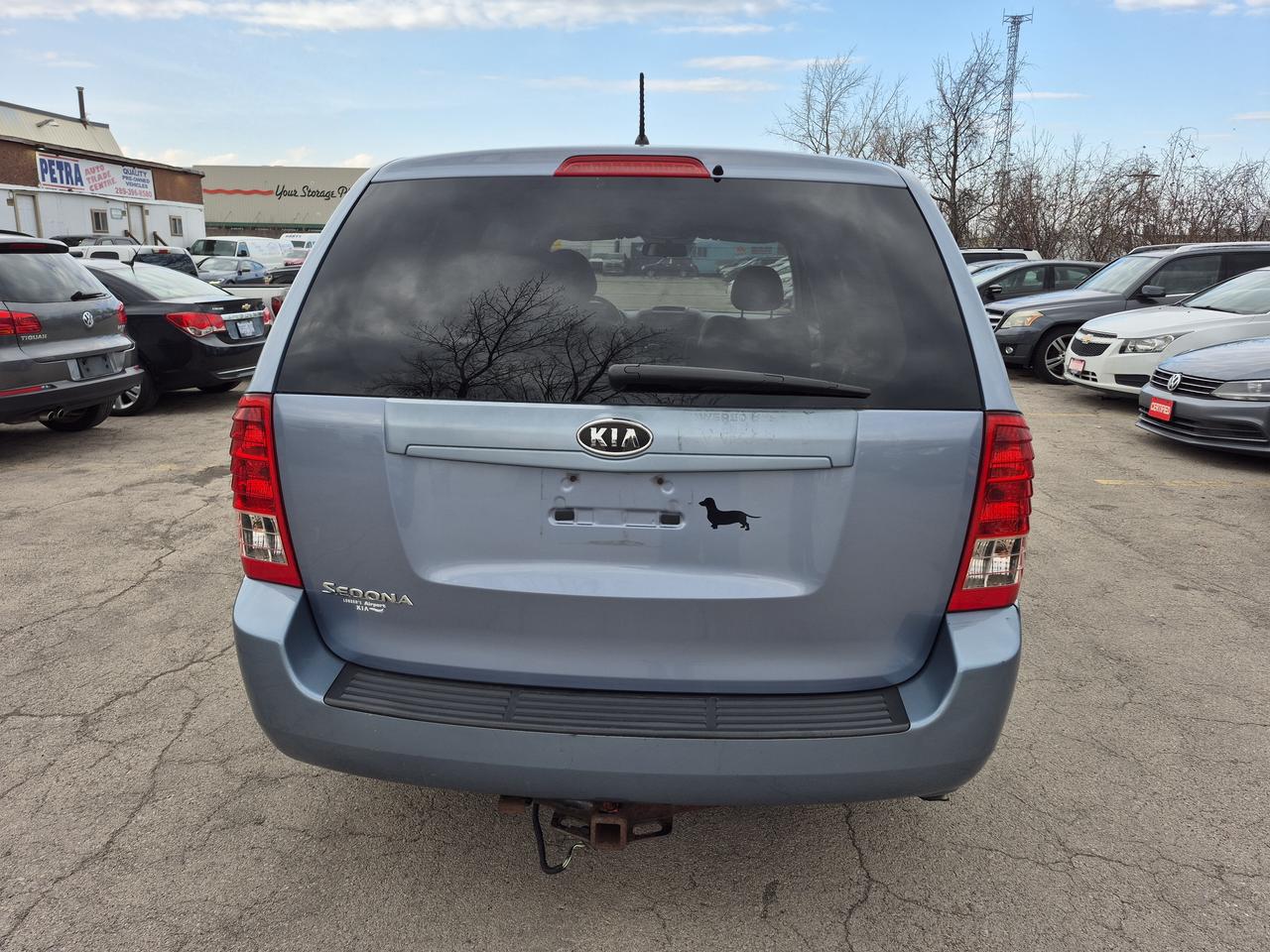 2012 Kia Sedona LX Photo