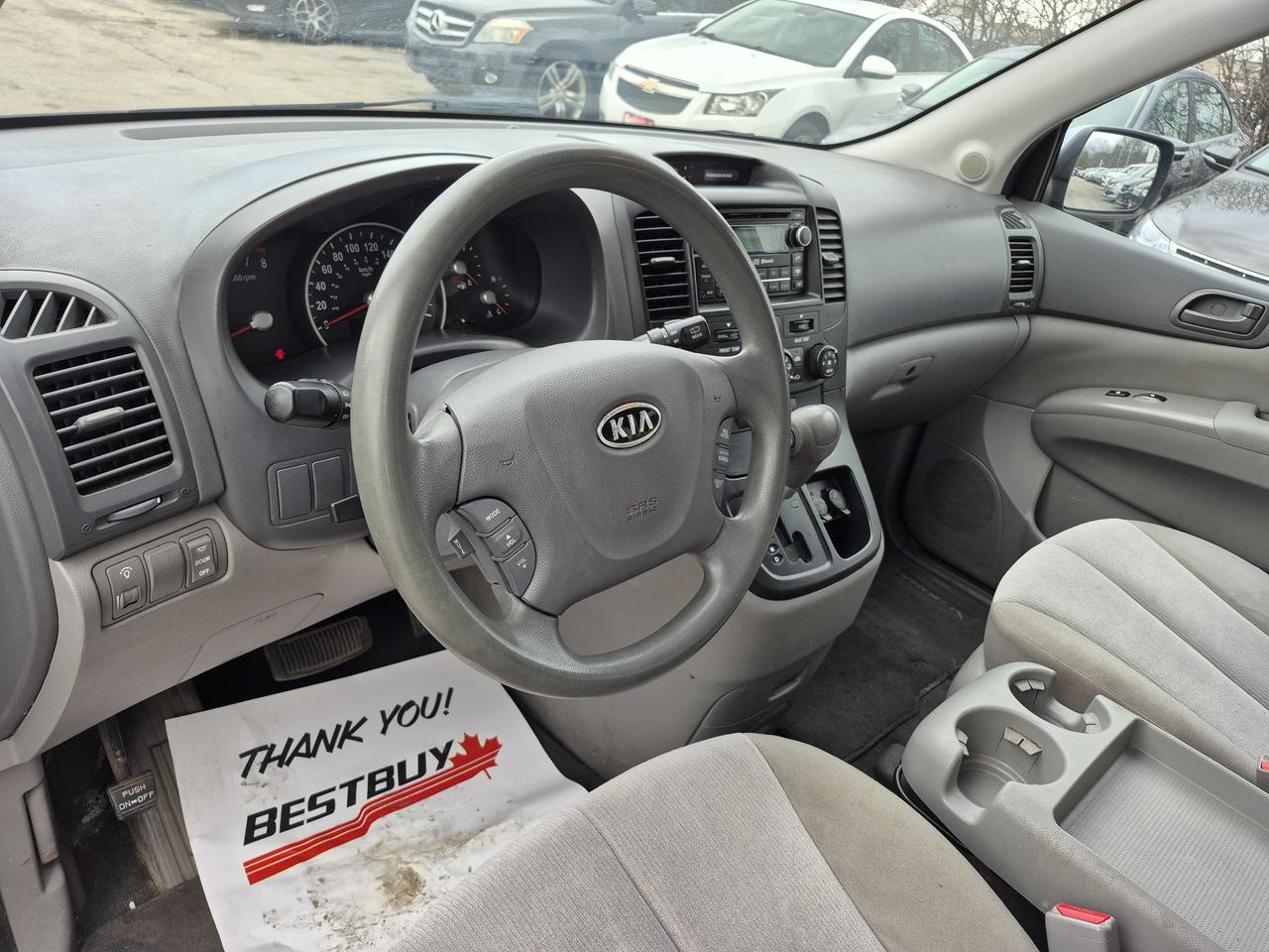 2012 Kia Sedona LX Photo