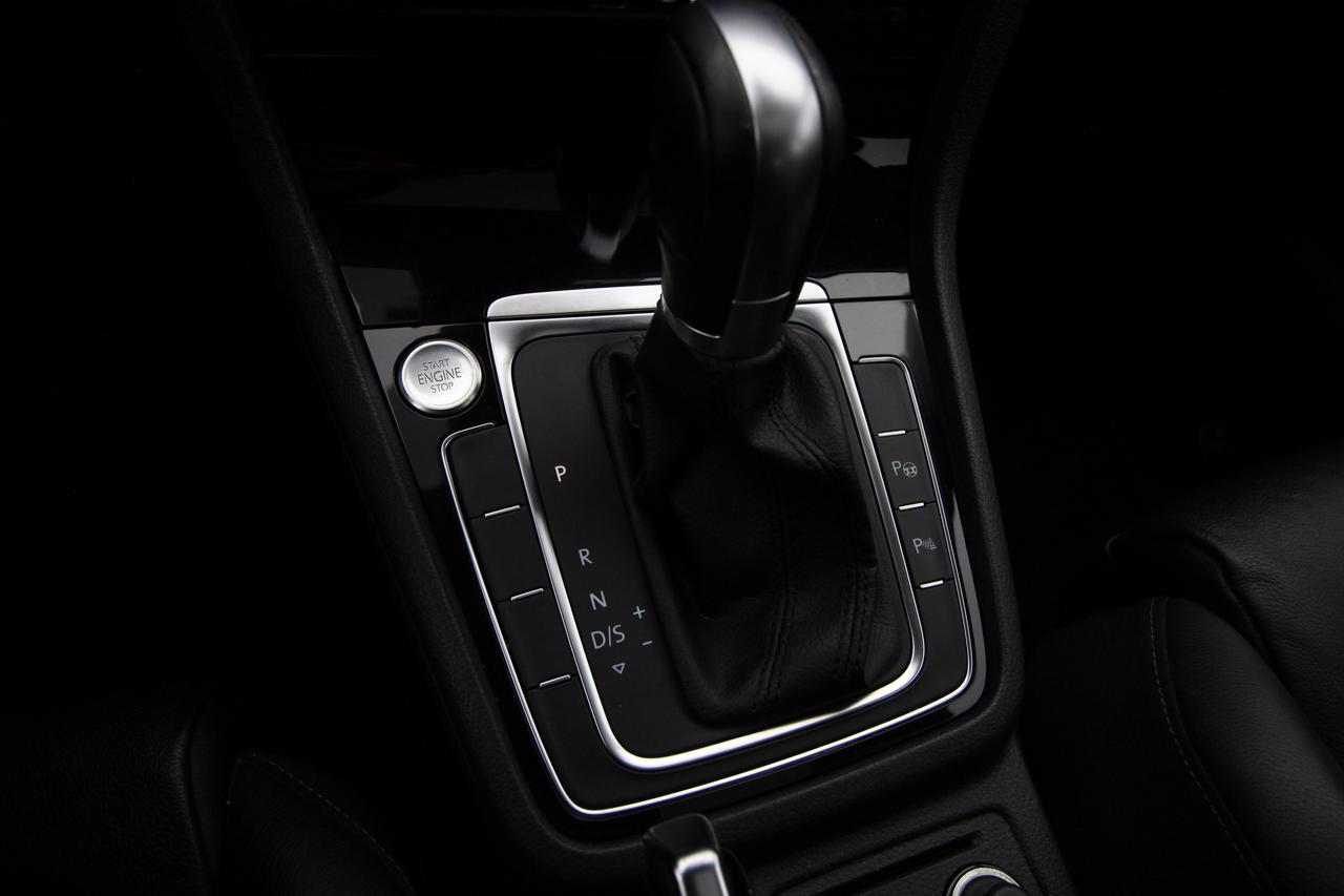 2017 Volkswagen Golf HIGHLINE - CLEAN CARFAX NO ACCIDENT , LEATHER Photo