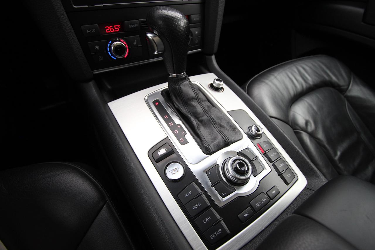 2010 Audi Q7 PRESTIGE S LINE - ACCIDENT FREE- 4.2 V8 Photo