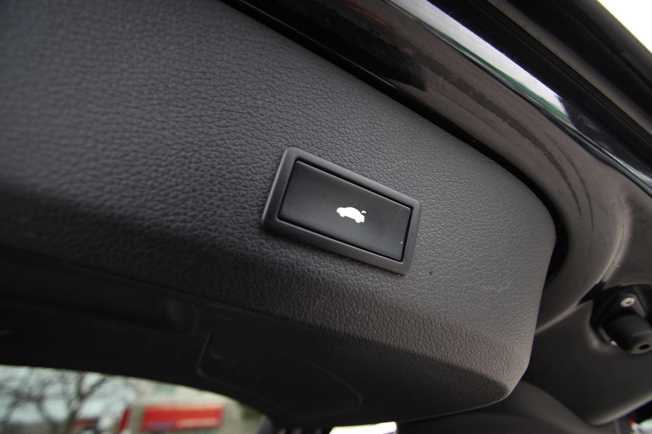 2010 Audi Q7 PRESTIGE S LINE - ACCIDENT FREE- 4.2 V8 Photo