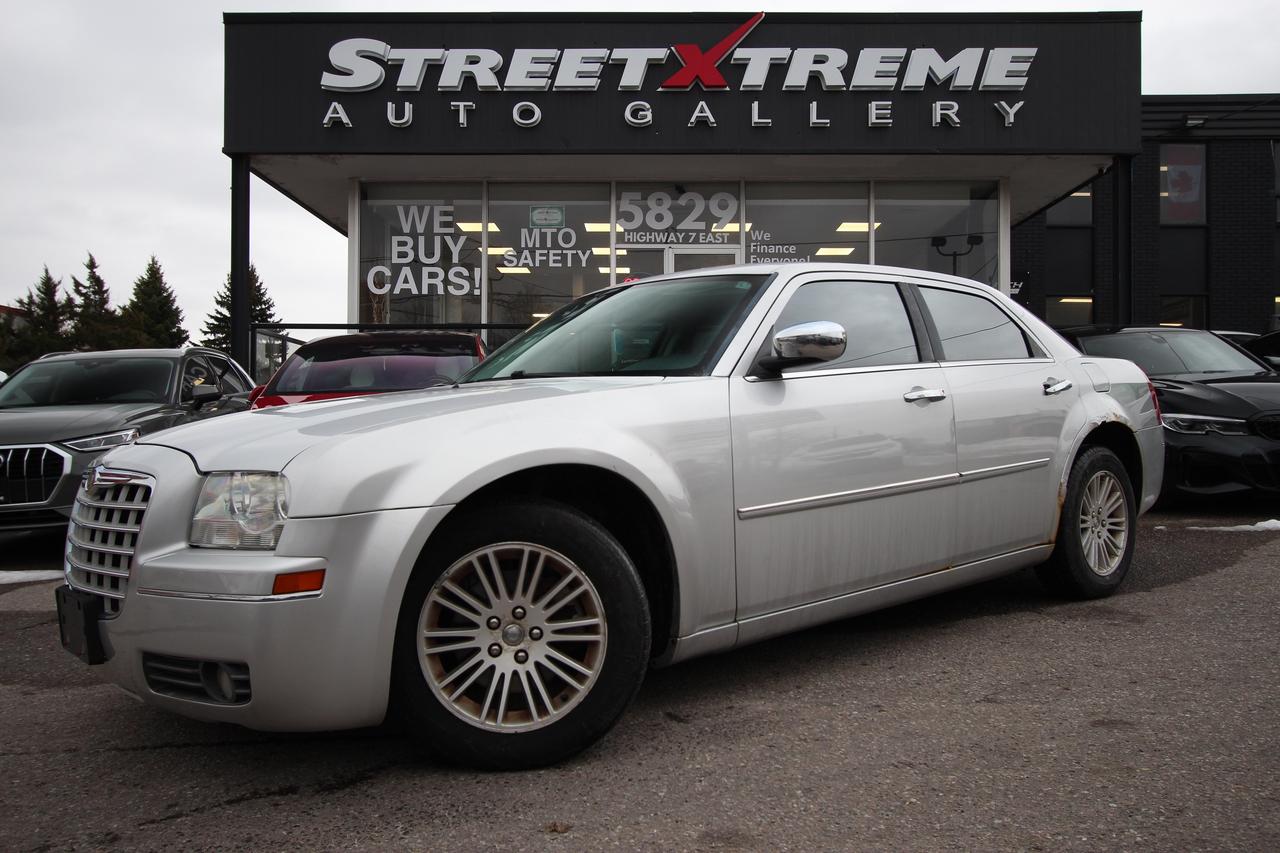2010 Chrysler 300 Touring V6 RWD -  AS IS SPECIAL Photo