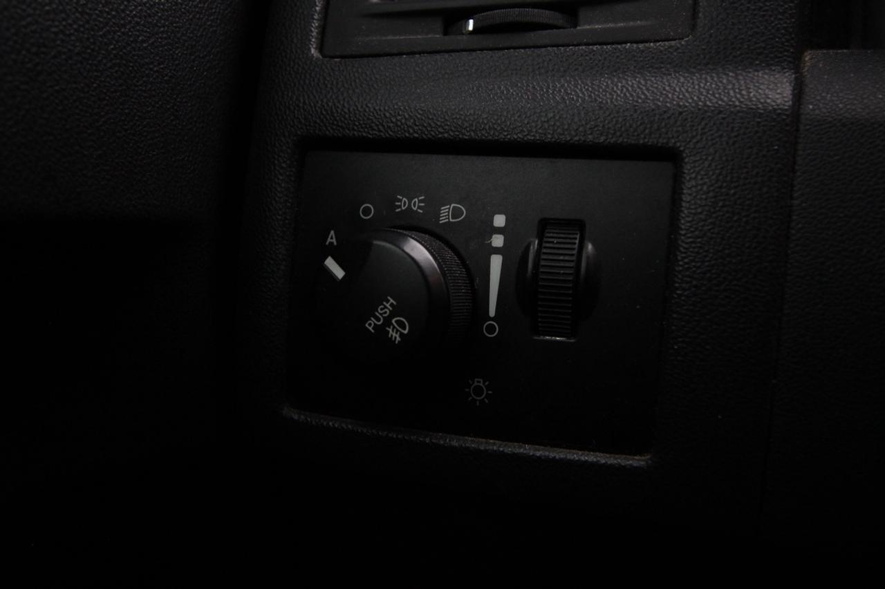 2010 Chrysler 300 Touring V6 3.5L Photo