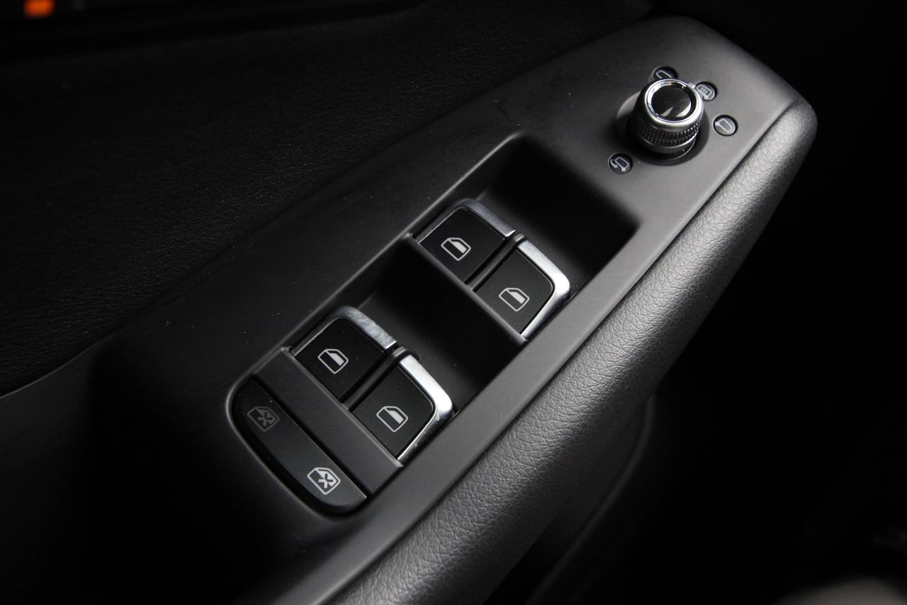 2017 Audi Q5 Premium - ACCIDENT FREE ONE OWNER NO ACCIDENTS Photo