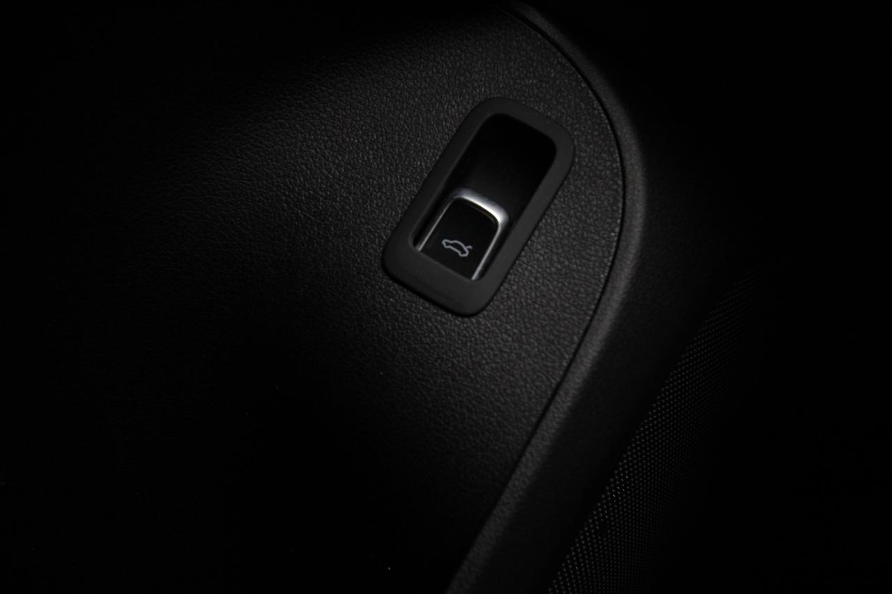 2017 Audi Q5 Premium - ACCIDENT FREE ONE OWNER NO ACCIDENTS Photo