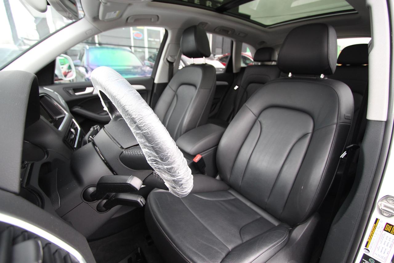 2017 Audi Q5 Premium - ACCIDENT FREE ONE OWNER NO ACCIDENTS Photo