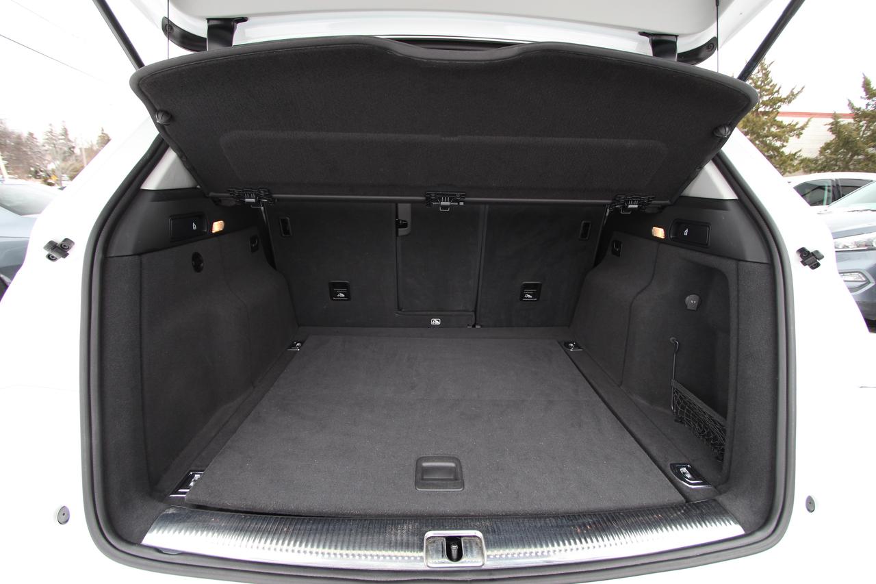 2017 Audi Q5 Premium - ACCIDENT FREE ONE OWNER NO ACCIDENTS Photo