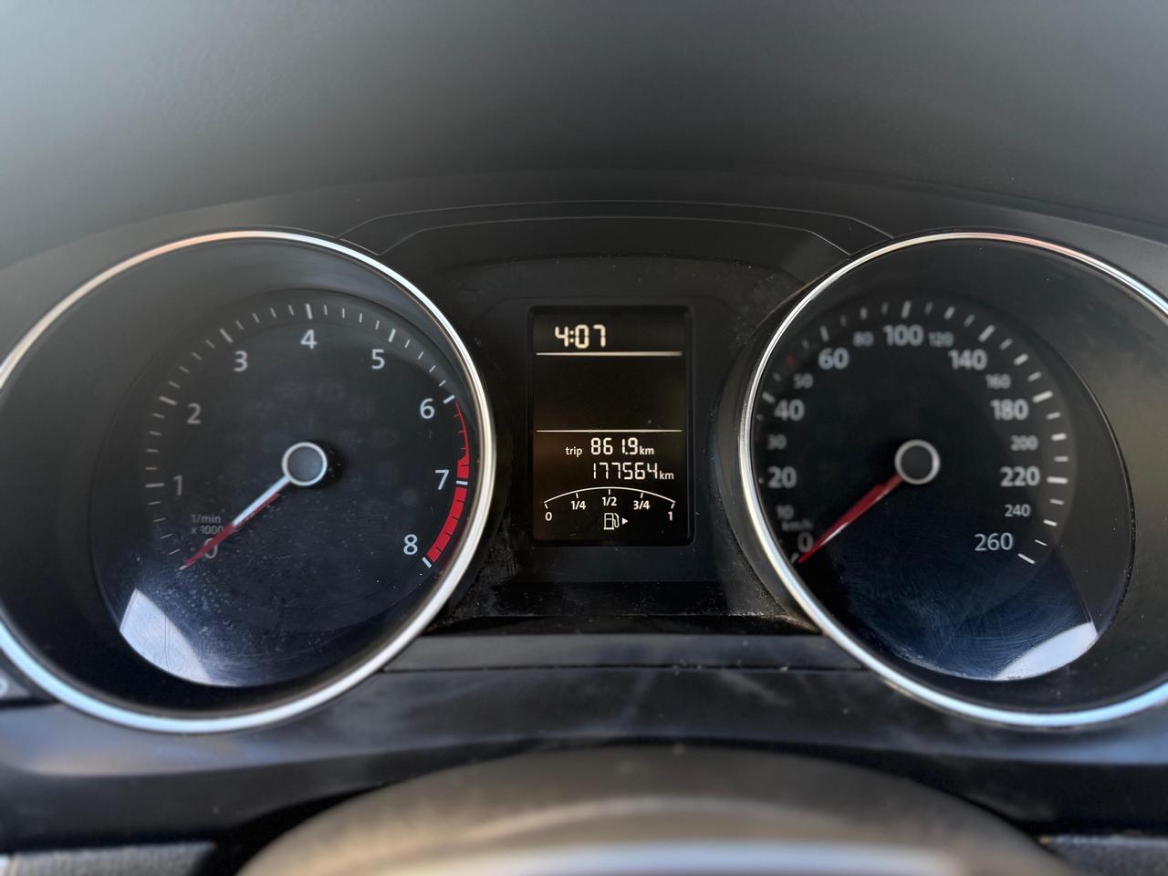 2017 Volkswagen Jetta TRENDLINE PLUS Photo