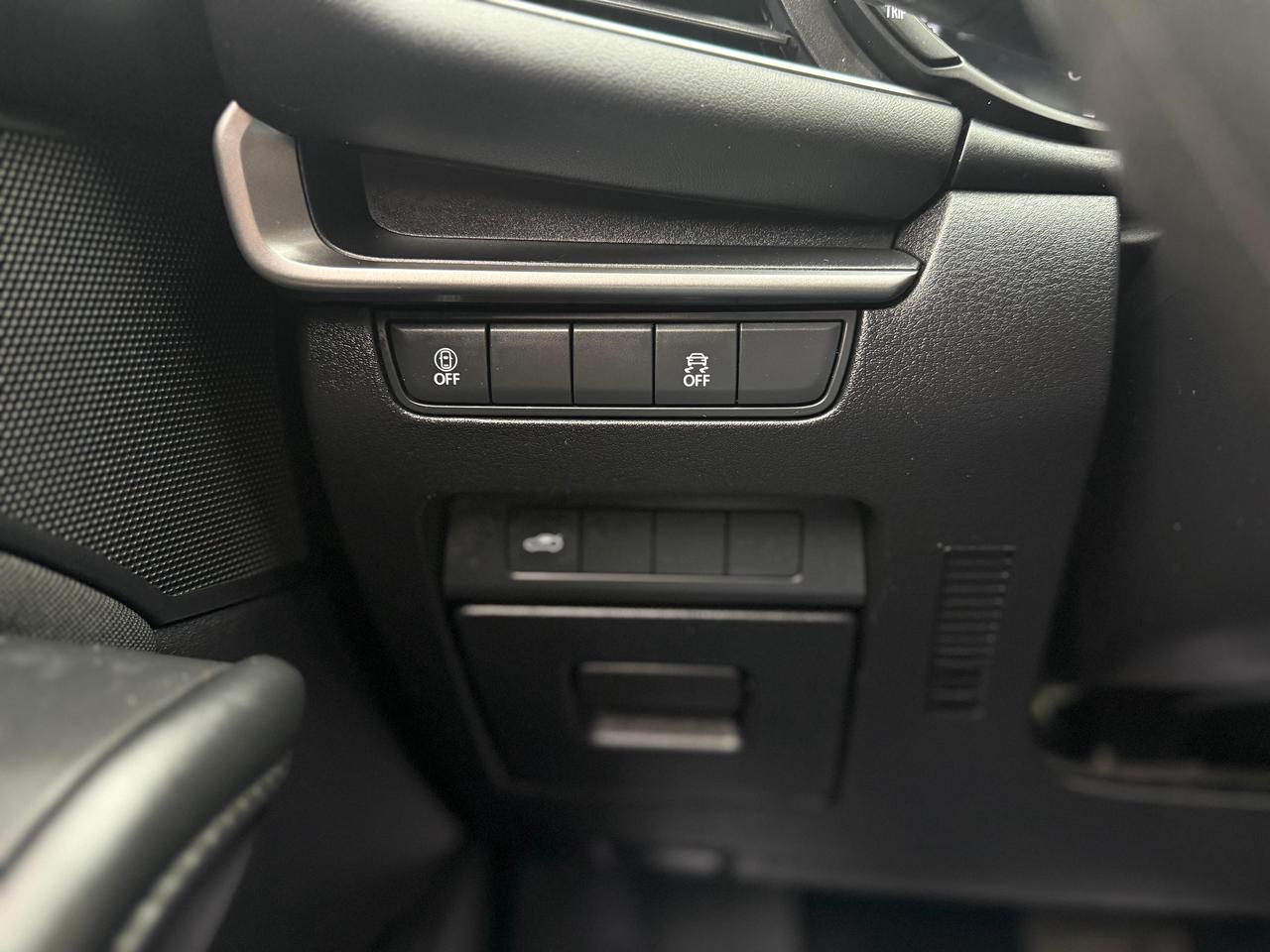 2021 Mazda MAZDA3 GX Photo