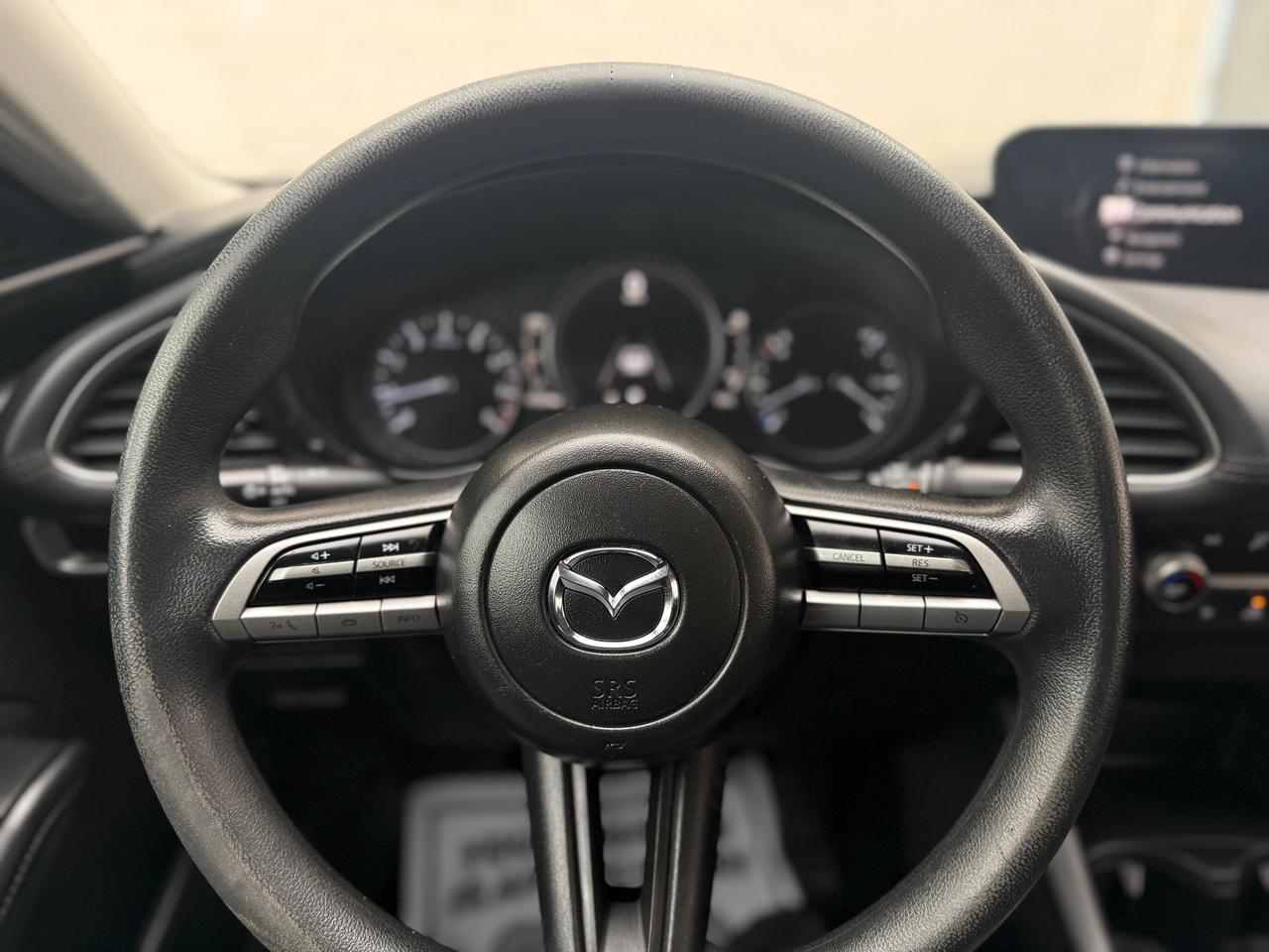 2021 Mazda MAZDA3 GX Photo