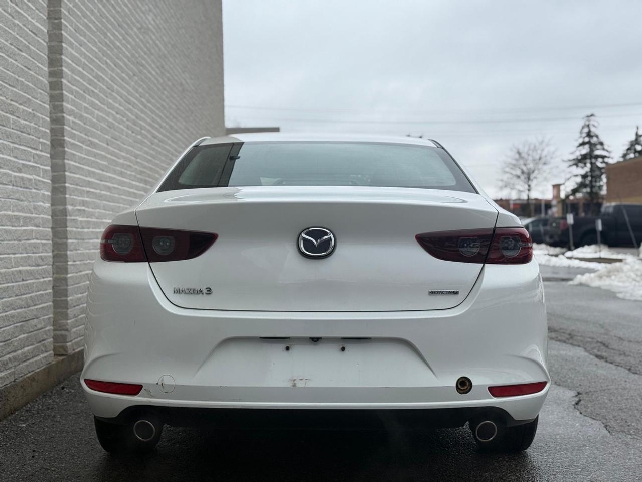 2021 Mazda MAZDA3 GX Photo4