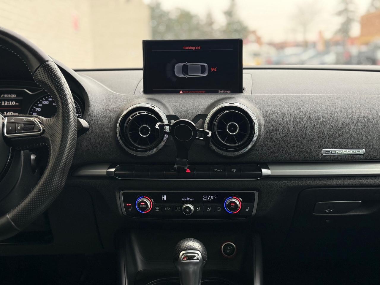 2015 Audi A3 TECHNIK Photo