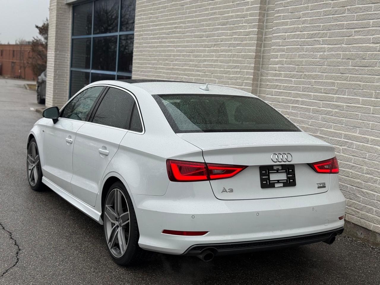 2015 Audi A3 TECHNIK Photo