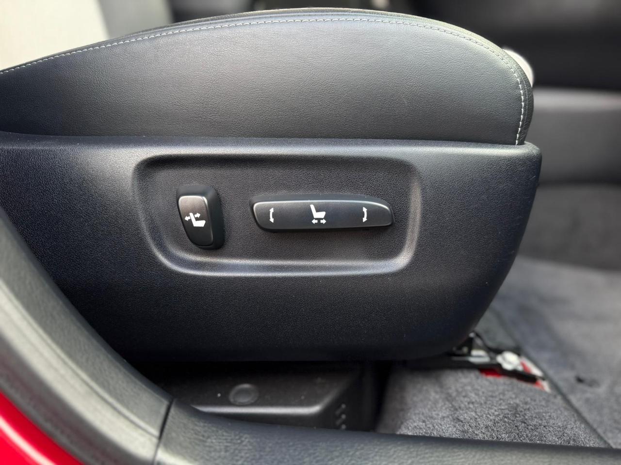 2010 Lexus HS 250H Premium Photo