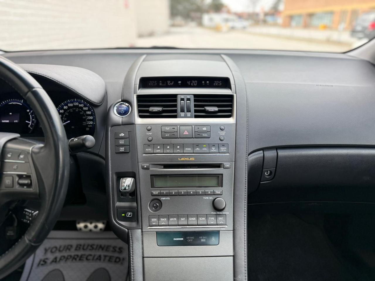 2010 Lexus HS 250H Premium Photo
