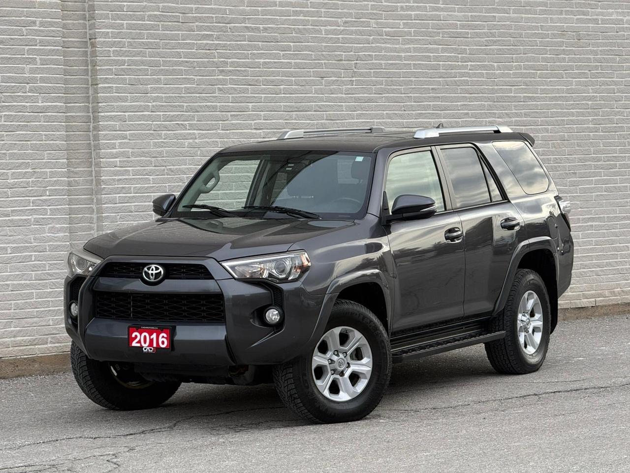 2016 Toyota 4Runner SR5 Photo0