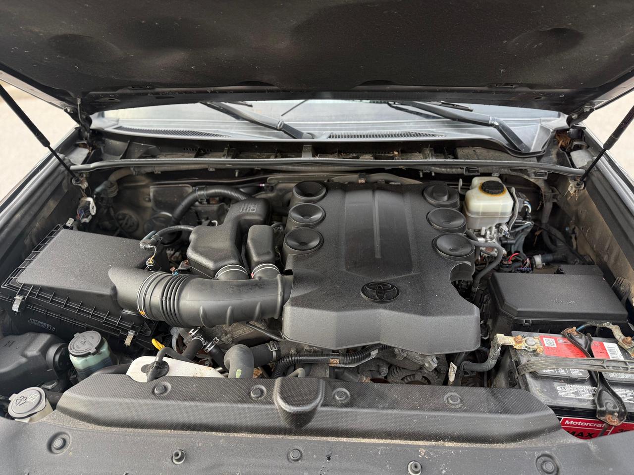 2016 Toyota 4Runner SR5 Photo