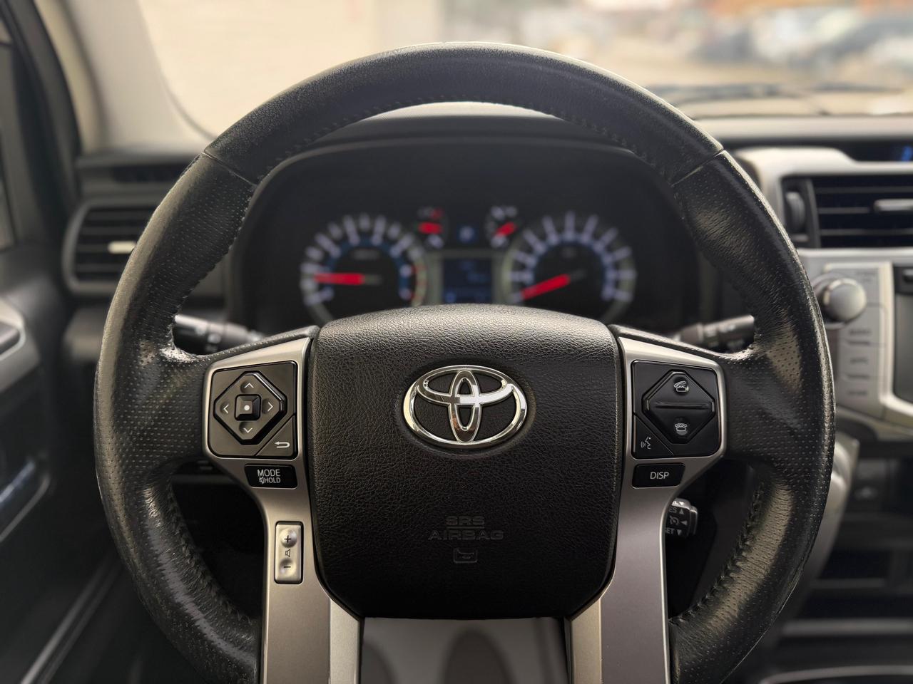 2016 Toyota 4Runner SR5 Photo