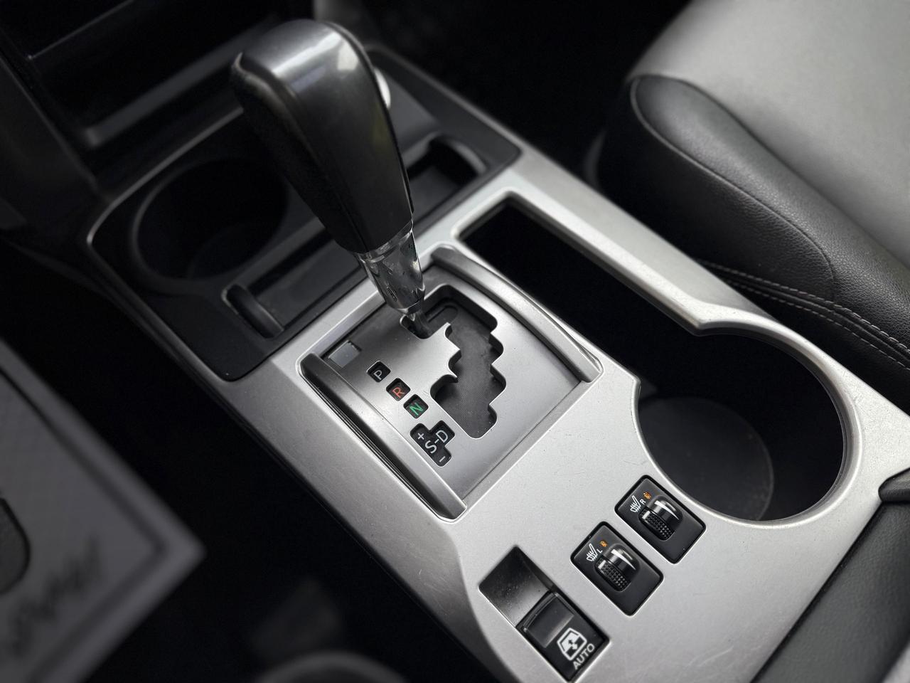 2016 Toyota 4Runner SR5 Photo
