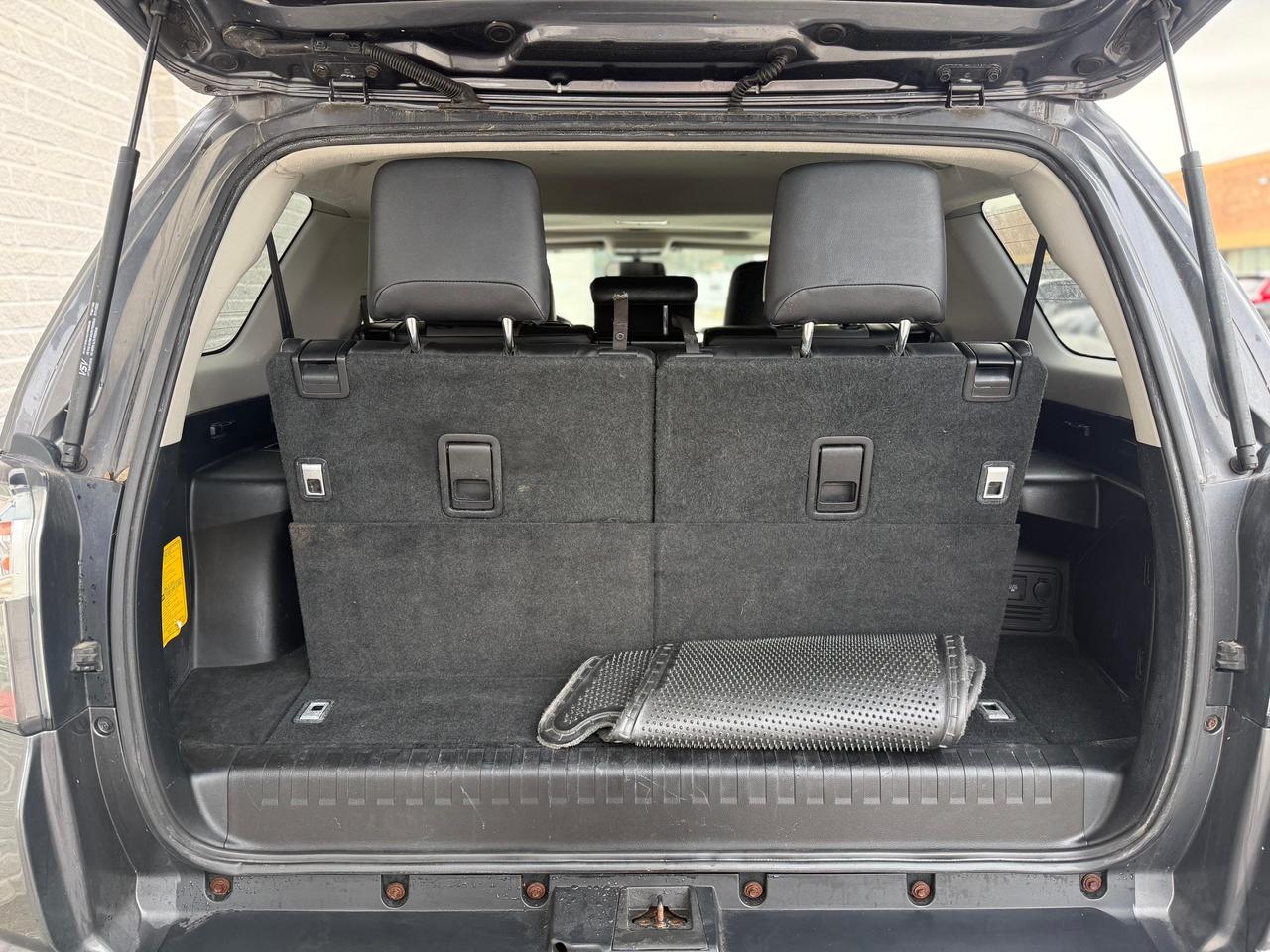 2016 Toyota 4Runner SR5 Photo