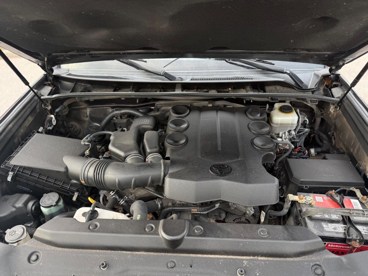 2016 Toyota 4Runner SR5 Photo