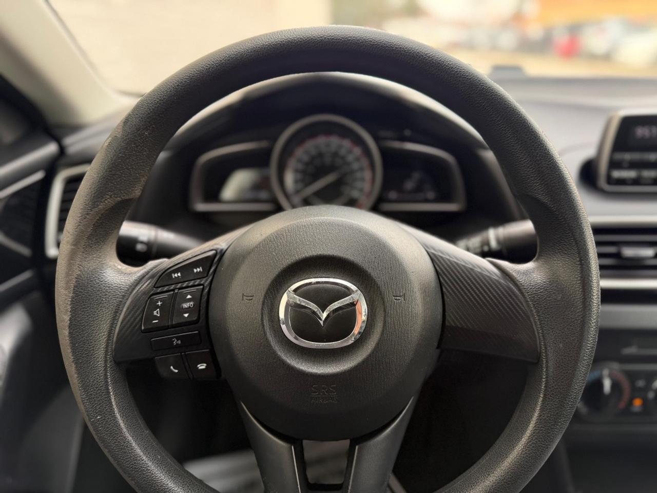 2015 Mazda MAZDA3 I Sport Photo