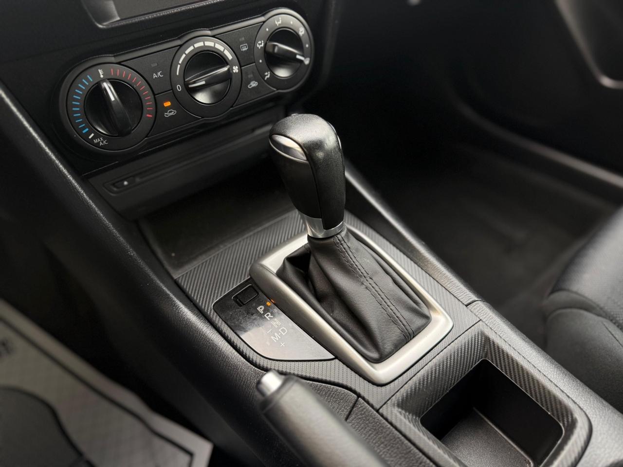 2015 Mazda MAZDA3 I Sport Photo