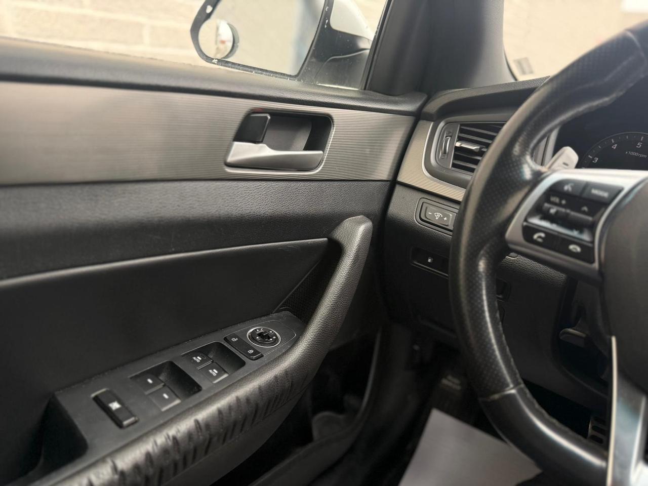 2019 Hyundai Sonata SPORT Photo