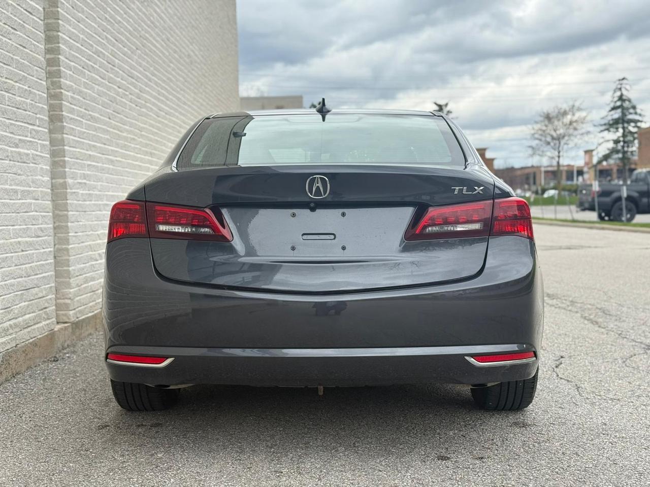 2015 Acura TLX Tech Photo