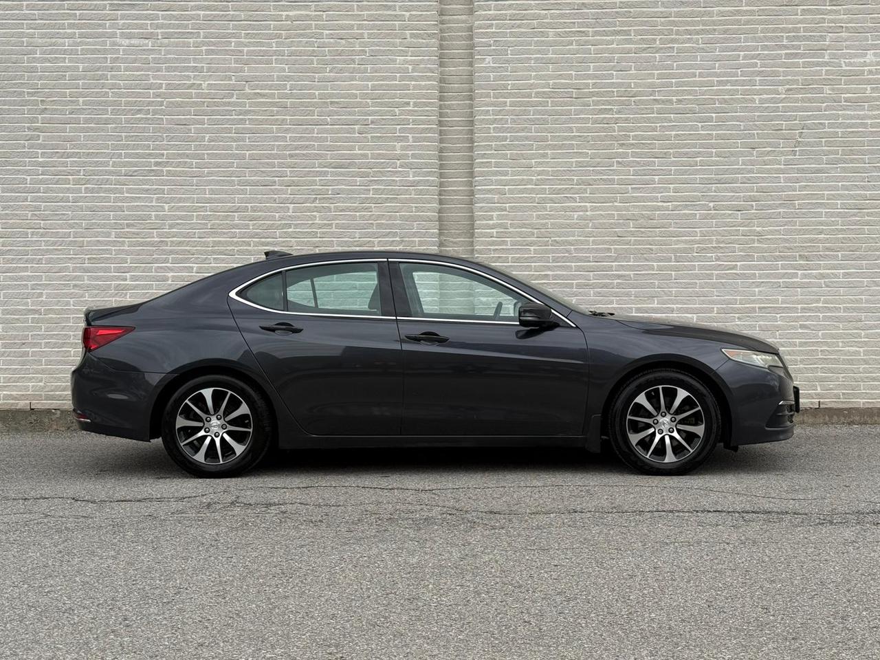 2015 Acura TLX Tech Photo